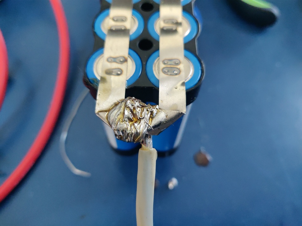 thumb-terminal-wire-soldered.jpg